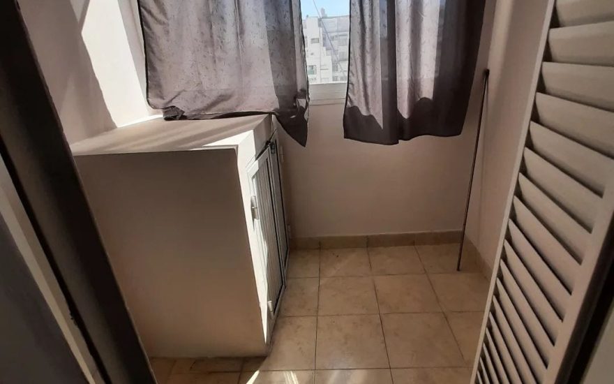 ALQUILER TEMPORARIO – CONGRESO – 1 AMBIENTE – Ayacucho al 200