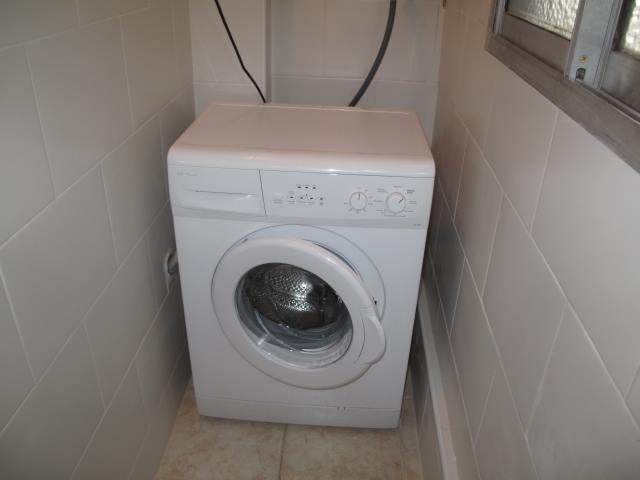 ALQUILER TEMPORARIO – CONGRESO – 1 AMBIENTE – Ayacucho al 200