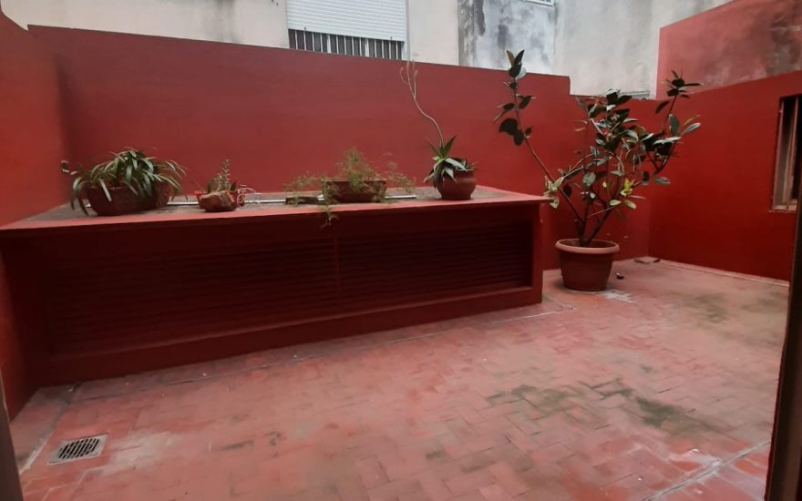 ALQUILER AMOBLADO – ABASTO – S. de Bustamante al 400