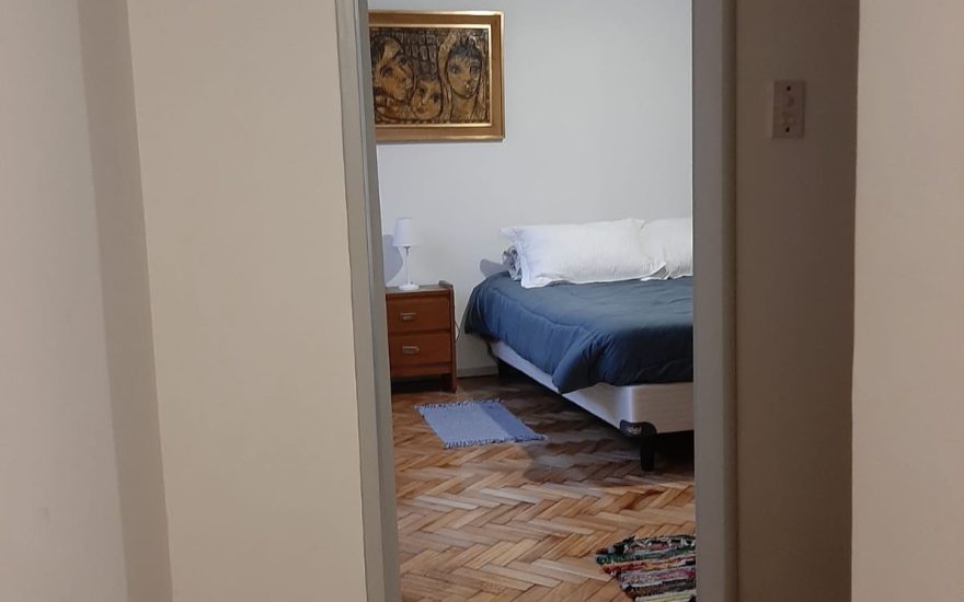 ALQUILER AMOBLADO – ABASTO – S. de Bustamante al 400