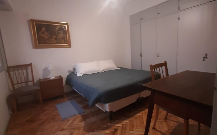 ALQUILER AMOBLADO – ABASTO – S. de Bustamante al 400