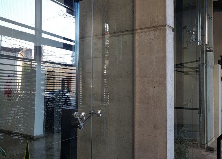 LIBRE 10/09 – ALQUILER AMOBLADO – V. CRESPO – 1 AMB – Vera al 1100