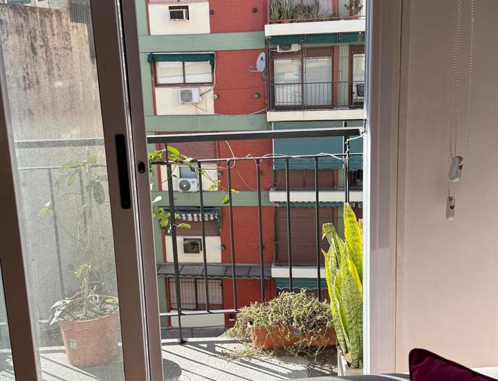 ALQUILER AMOBLADO – CABALLITO – 2 AMBIENTES – Hidalgo y Mendes de Andes