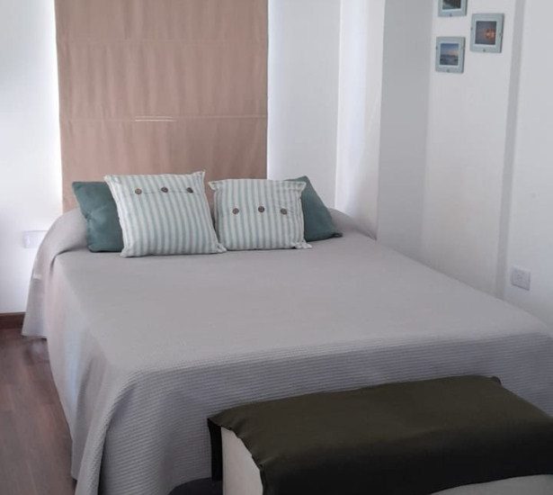 LIBRE 10/09 – ALQUILER AMOBLADO – V. CRESPO – 1 AMB – Vera al 1100