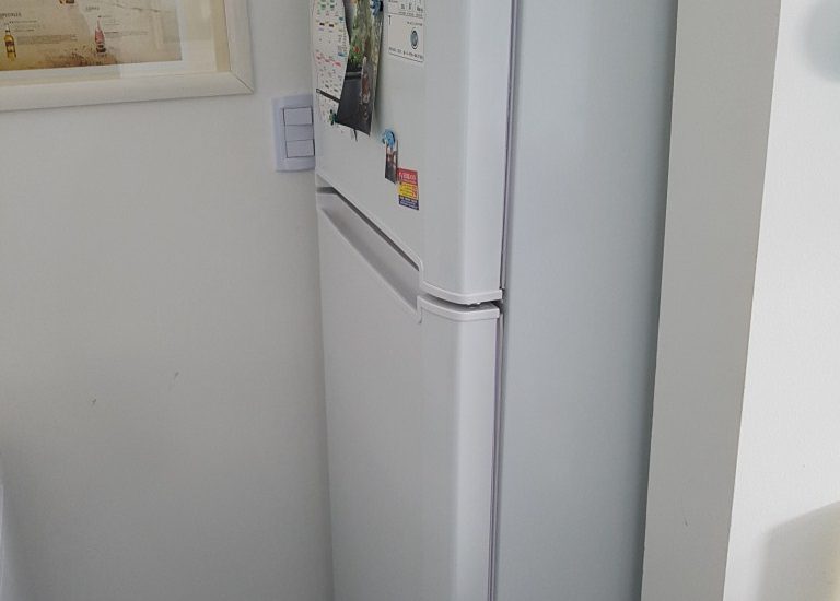 LIBRE 10/09 – ALQUILER AMOBLADO – V. CRESPO – 1 AMB – Vera al 1100