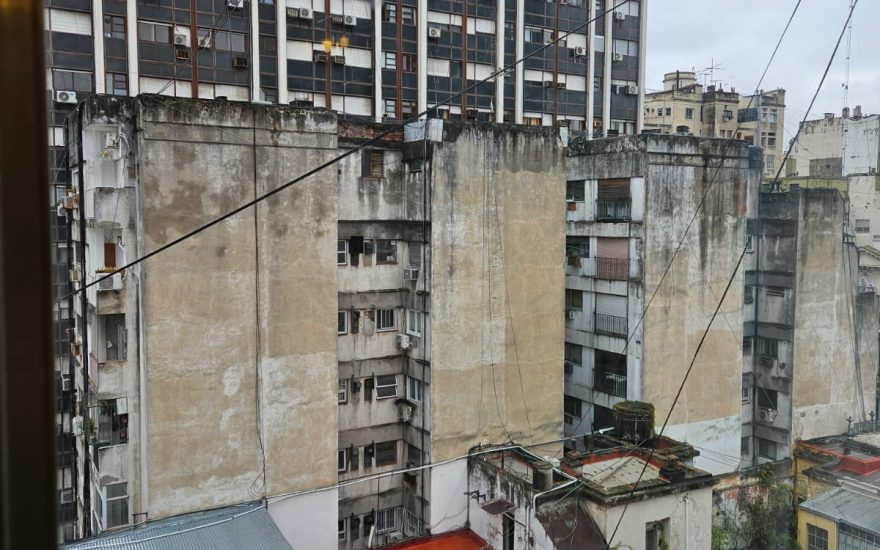 VENTA – RETIRO – 2 AMBIENTES – Paraguay al 700