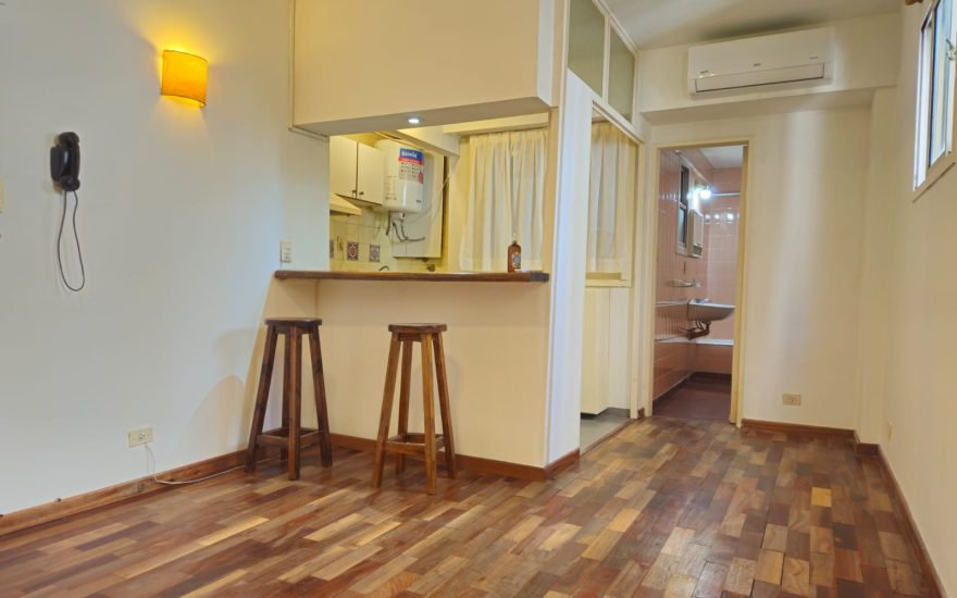 ALQUILER TEMPORAL SIN MUEBLES – RETIRO – 1 AMBIENTE – Talcahuano y Santa Fe