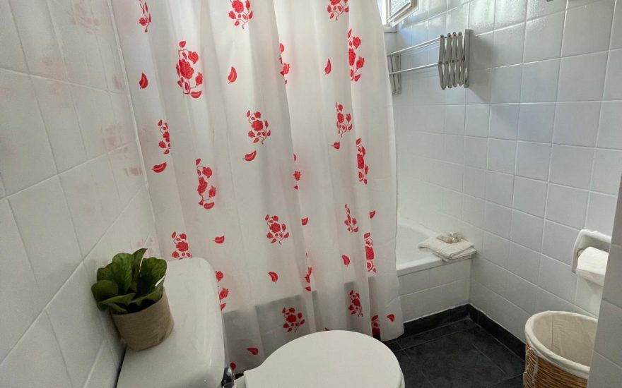 ALQUILER AMOBLADO – CENTRO – 2 AMBIENTES – Av Corrientes 1500