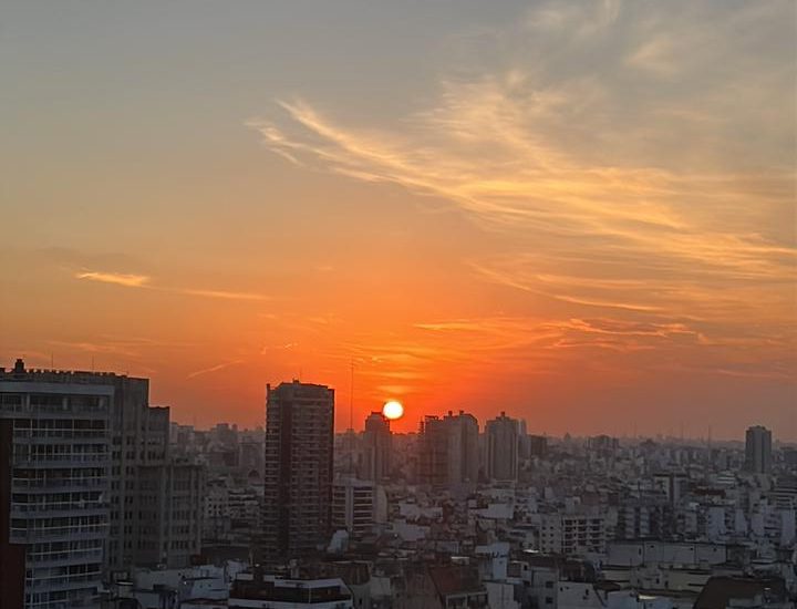 ALQUILER AMOBLADO – RECOLETA – 2 AMBIENTES – Arenales al 1800