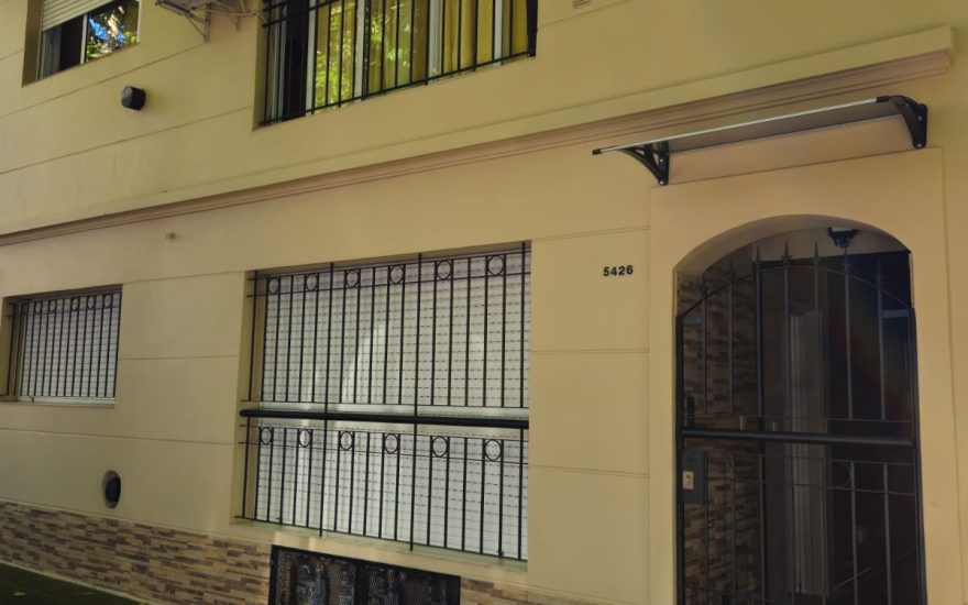 VENTA – VILLA PUEYRREDON – 3 AMBIENTES CON PATIO – Condarco al 5400