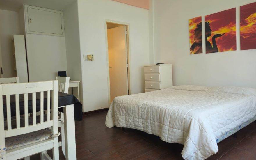 RESERVADO – ALQUILER AMOBLADO – MONSERRAT – V. CEVALLOS 300 – 1 AMBIENTE