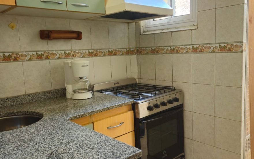 RESERVADO – ALQUILER AMOBLADO – MONSERRAT – V. CEVALLOS 300 – 1 AMBIENTE