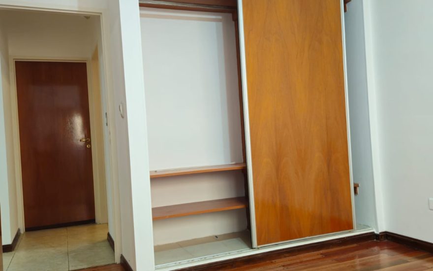 VENTA – VILLA PUEYRREDON – 3 AMBIENTES CON PATIO – Condarco al 5400