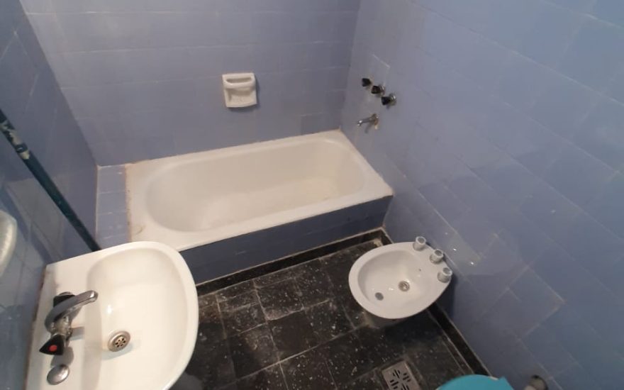 VENTA – FLORES – 3 AMBIENTES – Av Gaona 2500