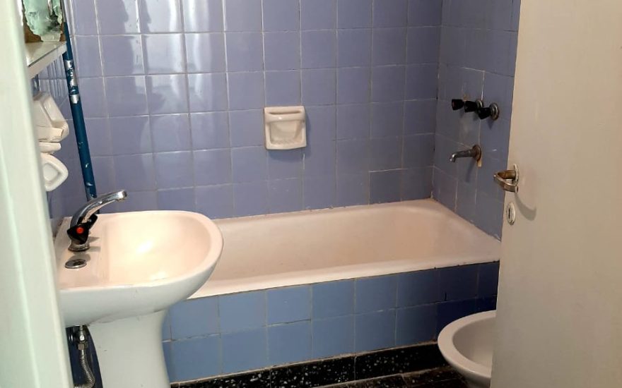 VENTA – FLORES – 3 AMBIENTES – Av Gaona 2500