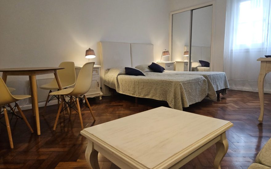 ALQUILER AMOBLADO – RECOLETA – 1 AMBIENTE –  Vicente Lopez y Callao Av
