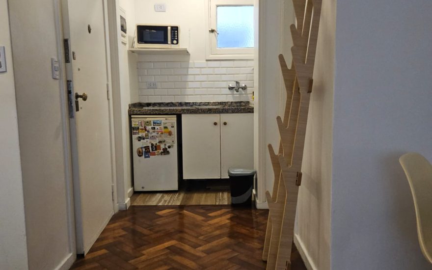 ALQUILER AMOBLADO – RECOLETA – 1 AMBIENTE –  Vicente Lopez y Callao Av