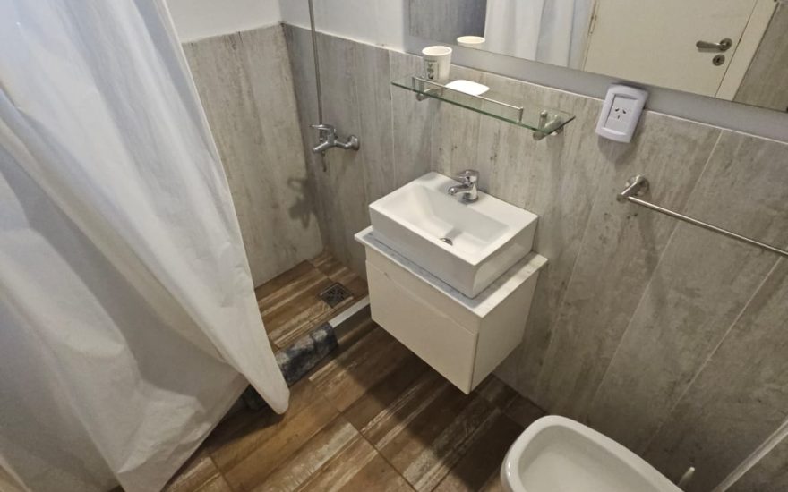 ALQUILER AMOBLADO – RECOLETA – 1 AMBIENTE –  Vicente Lopez y Callao Av