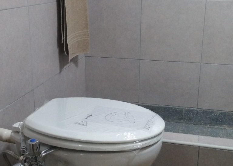 ALQUILER TEMPORARIO – CENTRO – Sarmiento al 1300 – 2 AMBIENTES
