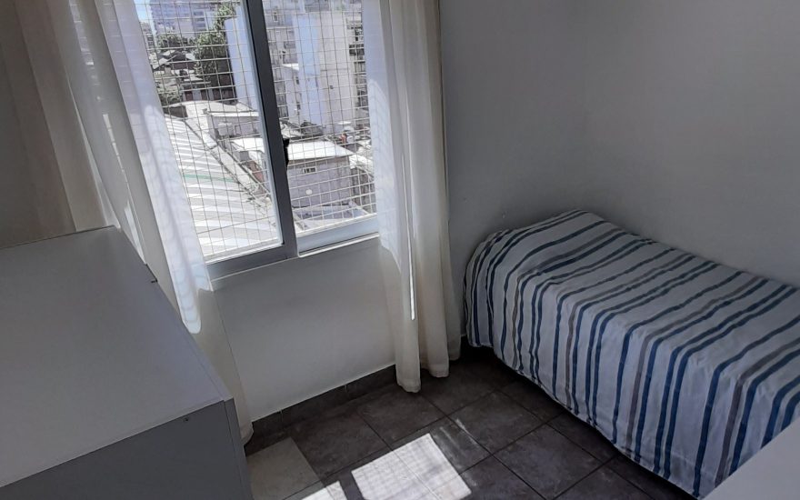 ALQUILADO – ALMAGRO – D. Peron 4100 – 3 ambientes con balcon y pileta