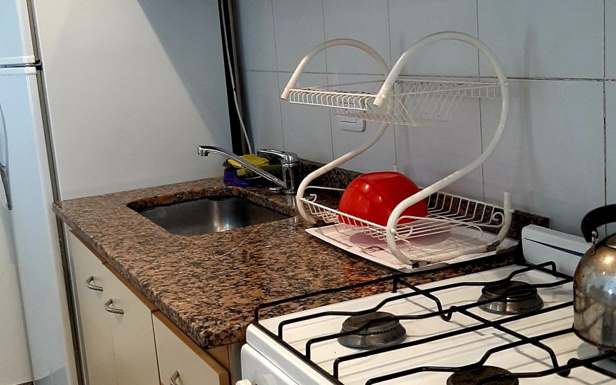 ALQUILADO – ALMAGRO – D. Peron 4100 – 3 ambientes con balcon y pileta