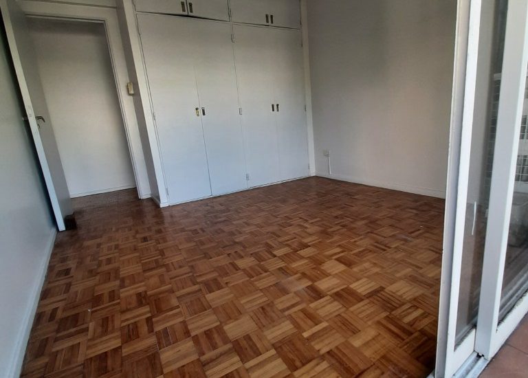 ALQUILADO – PALERMO – Uriarte y Charcas – 3 ambientes con balcon
