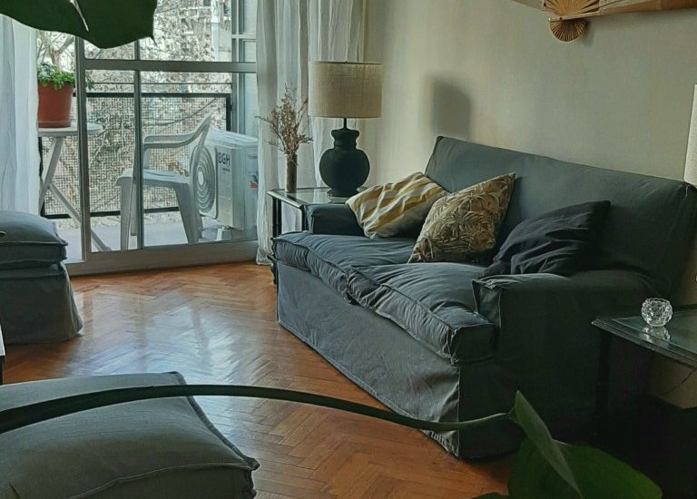ALQUILADO –  RECOLETA – Av. Santa Fe 2200 – 3 ambientes con balcon