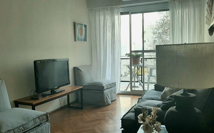 ALQUILADO –  RECOLETA – Av. Santa Fe 2200 – 3 ambientes con balcon