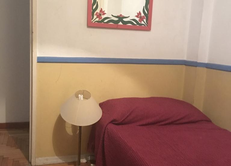 LIBRE 01/08 – COLEGIALES – Freire y Av. Elcano – 3 ambientes con dependencia
