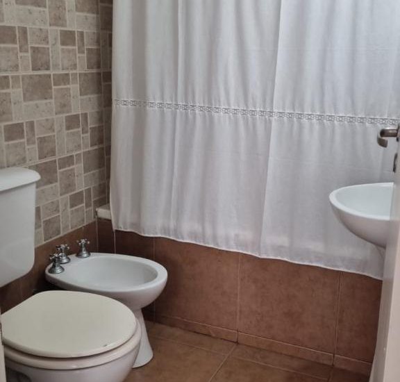 ALQUILER AMOBLADO – PALERMO – Coronel Diaz y Av. Las Heras – 1 ambiente