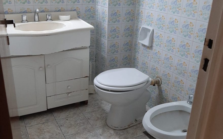 ALQUILER AMOBLADO – BOEDO – Av. Castro Barros al 2200