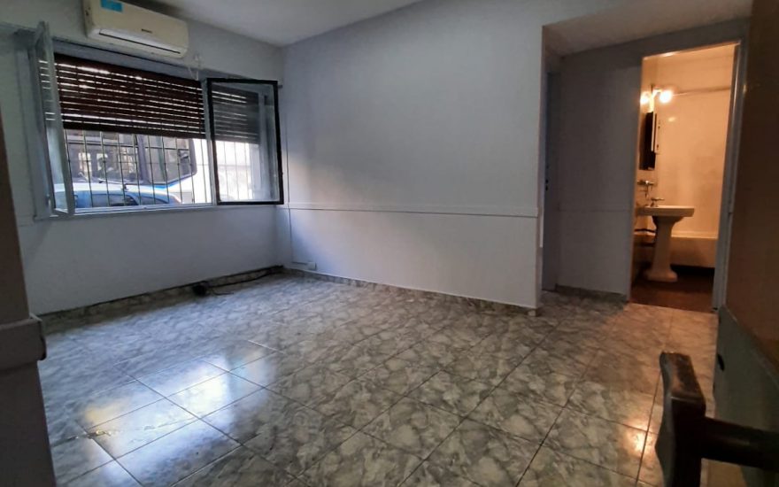 ALQUILER – ALMAGRO – 2 AMBIENTES – Pringles al 800