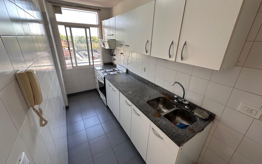 VENTA – CHACARITA – Av. Dorrego 800 7° – 2 ambientes