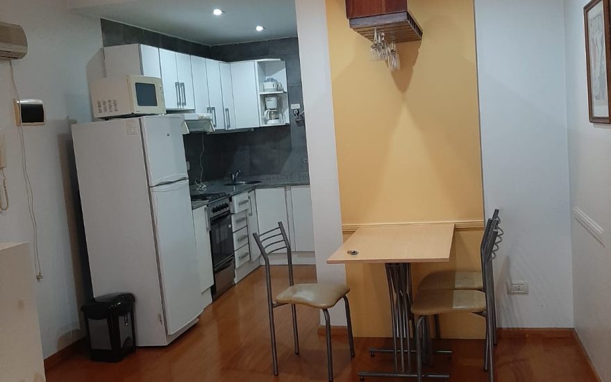 AMOBLADO – CONGRESO – 1 AMBIENTE – Montevideo al 100
