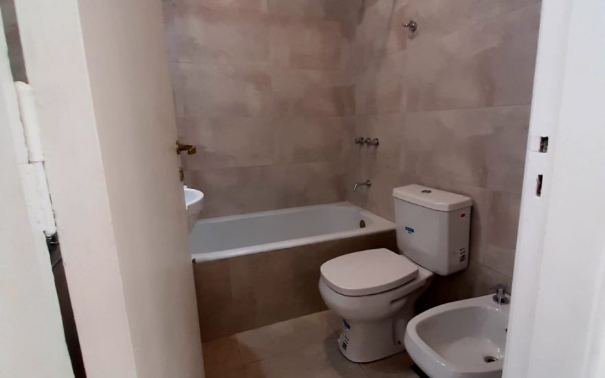 ALQUILER – SAN TELMO – 2 AMBIENTES – Carlos Calvo al 300
