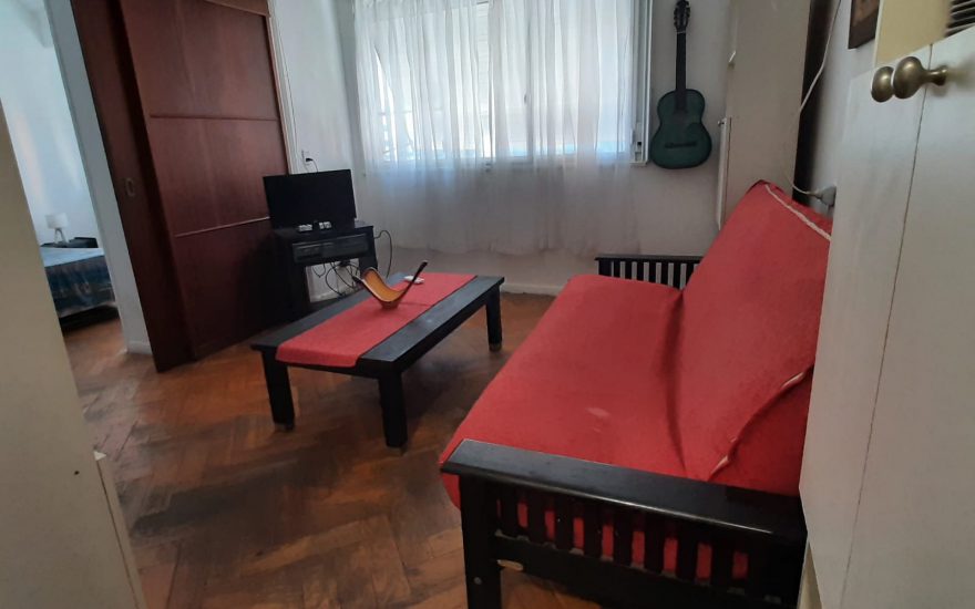 ALQUILER TEMPORARIO – CENTRO – 2 AMBIENTES – Av Corrientes al 700