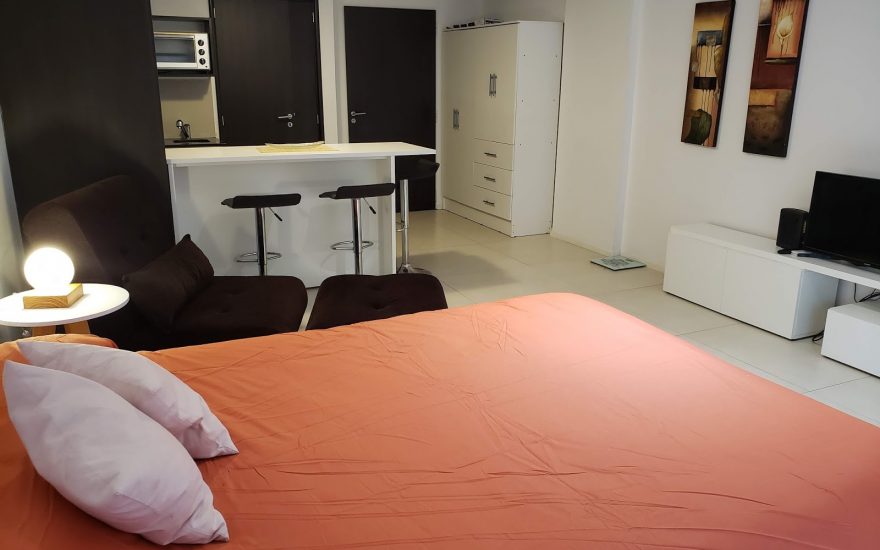 AMOBLADO – PALERMO – 1 AMBIENTE – Eslovenia y Arce
