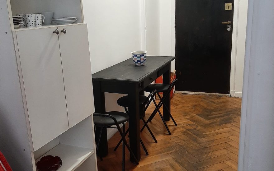 ALQUILER TEMPORARIO – CENTRO – 2 AMBIENTES – Av Corrientes al 700