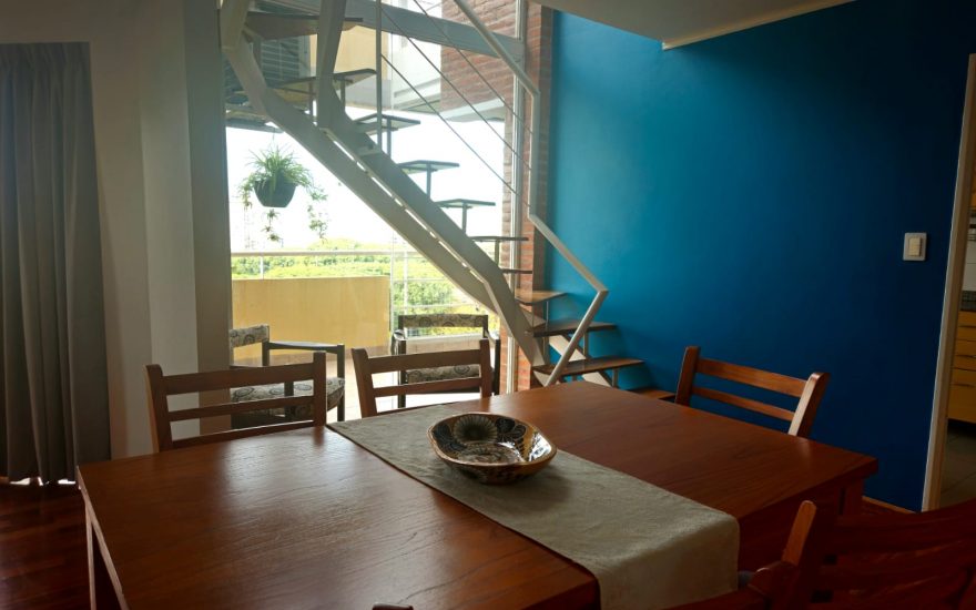 LIBRE JULIO – ALQUILER AMOBLADO 4 AMBIENTES C/COCH – PARQUE CHACABUCO