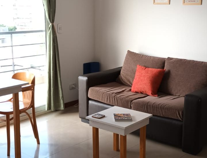 ALQUILER AMOBLADO – VILLA PUEYRREDON – Cuenca al 4800 – 2 ambientes