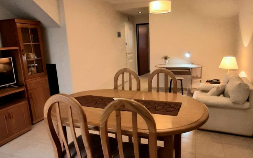 ALQUILER AMOBLADO – MONTE CASTRO – Pasaje Albania 4500 – 2 ambientes con patio