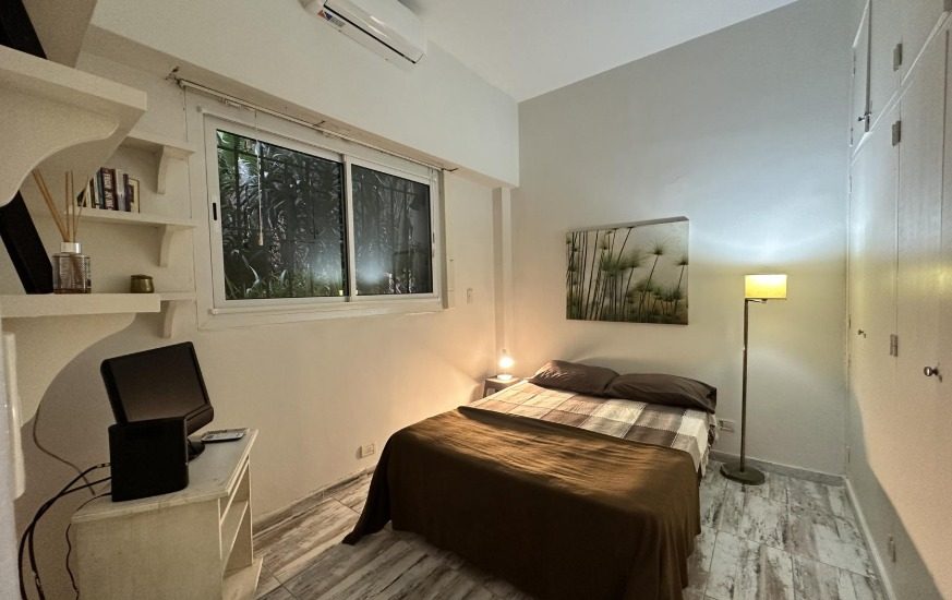 ALQUILADO – ALQUILER AMOBLADO – RECOLTA – 2 AMBIENTES  – P. de Melo y Ayacucho