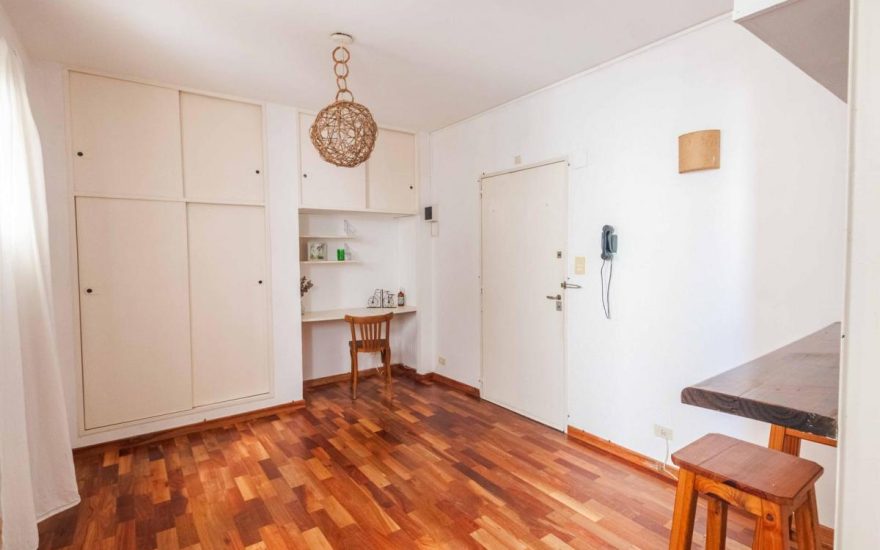 ALQUILER TEMPORAL SIN MUEBLES – RETIRO – 1 AMBIENTE – Talcahuano y Santa Fe