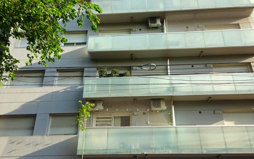 VENTA – CABALLITO – 2 AMBIENTES CON PATIO – Bogota al 1600