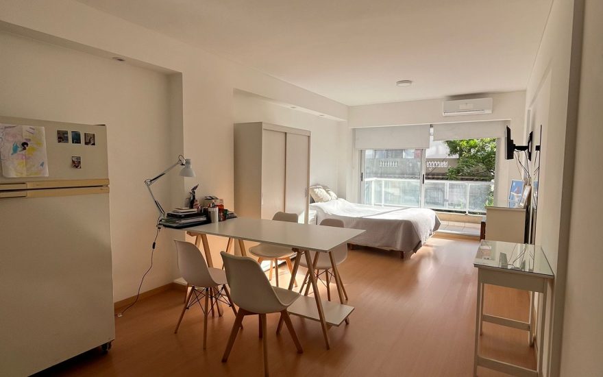 ALQUILADO  —– ALQUILER AMOBLADO – RECOLETA – 1 AMBIENTE – Aguero y Av. Cordoba