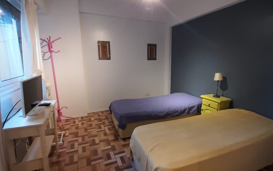ALQUILER AMOBLADO – CENTRO – 2 AMBIENTES – Sarmiento 1700