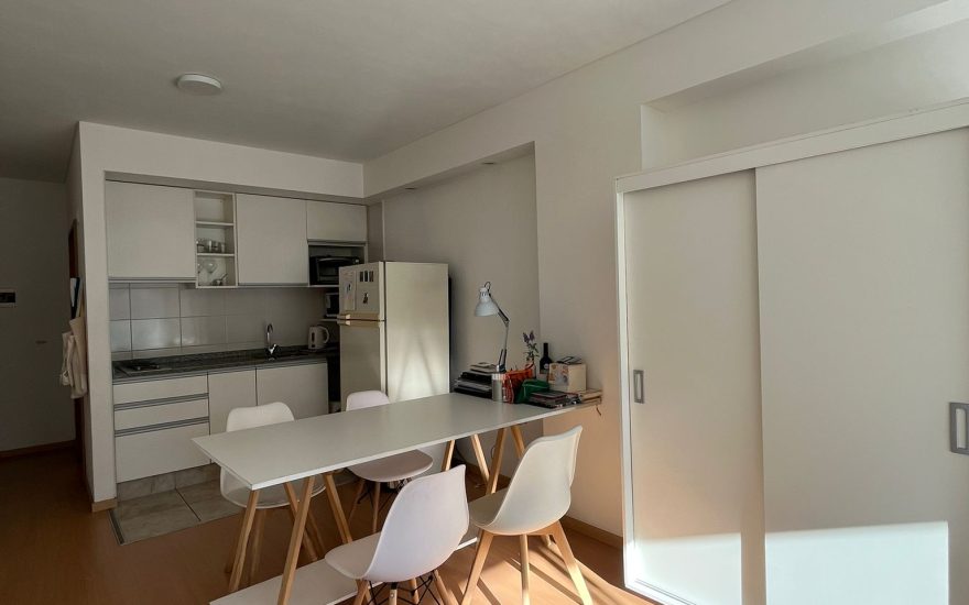 ALQUILADO  —– ALQUILER AMOBLADO – RECOLETA – 1 AMBIENTE – Aguero y Av. Cordoba