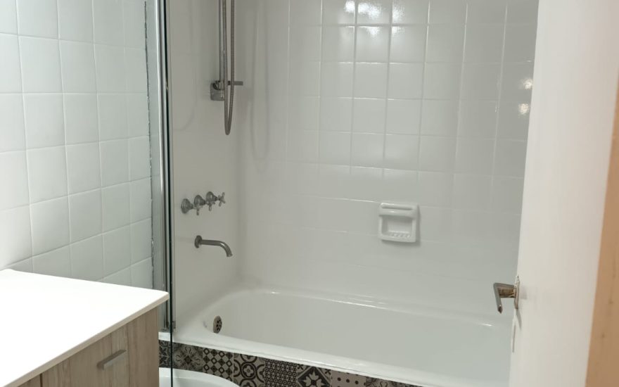 ALQUILER AMOBLADO – BALVANERA – 2 AMBIENTES – Uriburu 500