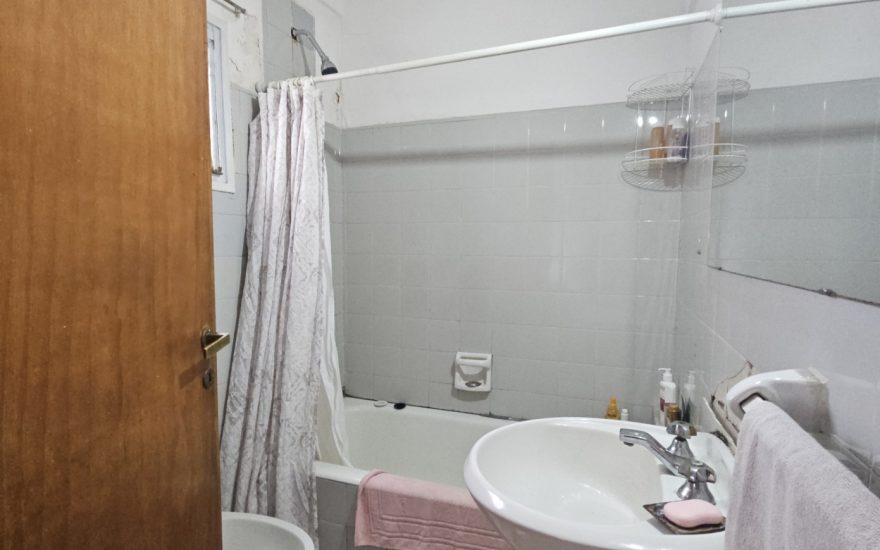 ALQUILER AMOBLADO – PQUE PATRICIOS – 3 AMBIENTES – Rondeau 3000