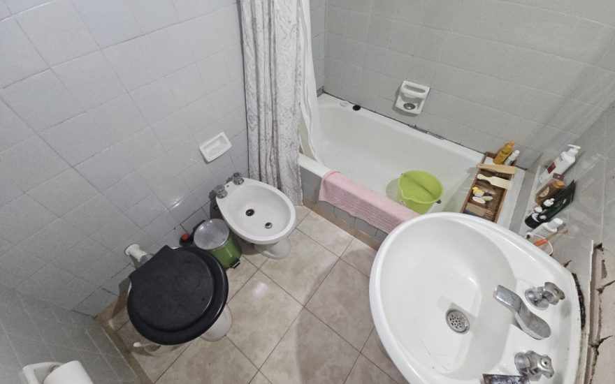 ALQUILER AMOBLADO – PQUE PATRICIOS – 3 AMBIENTES – Rondeau 3000